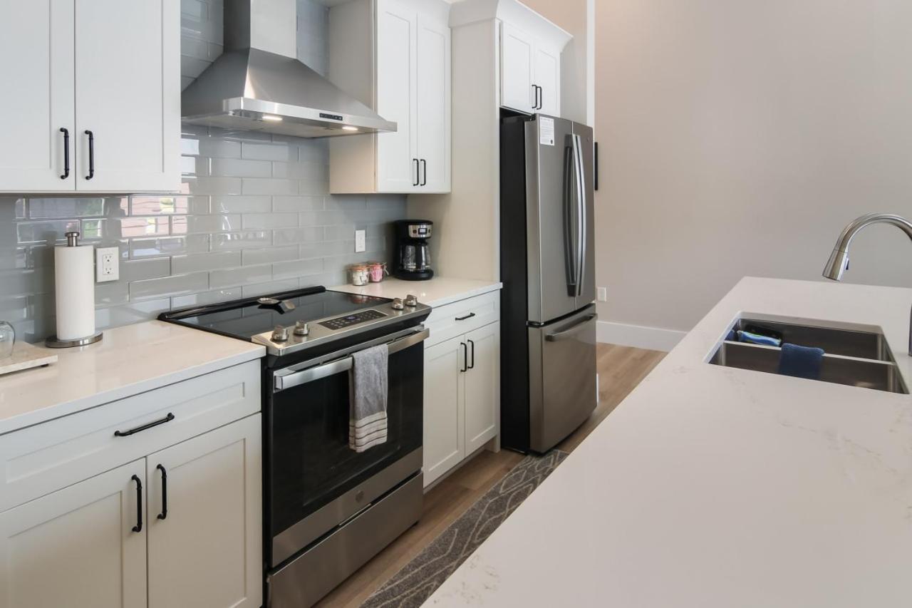 Golden Lofts Unit 1 Downtown Traverse City 1Bd 1Ba Экстерьер фото