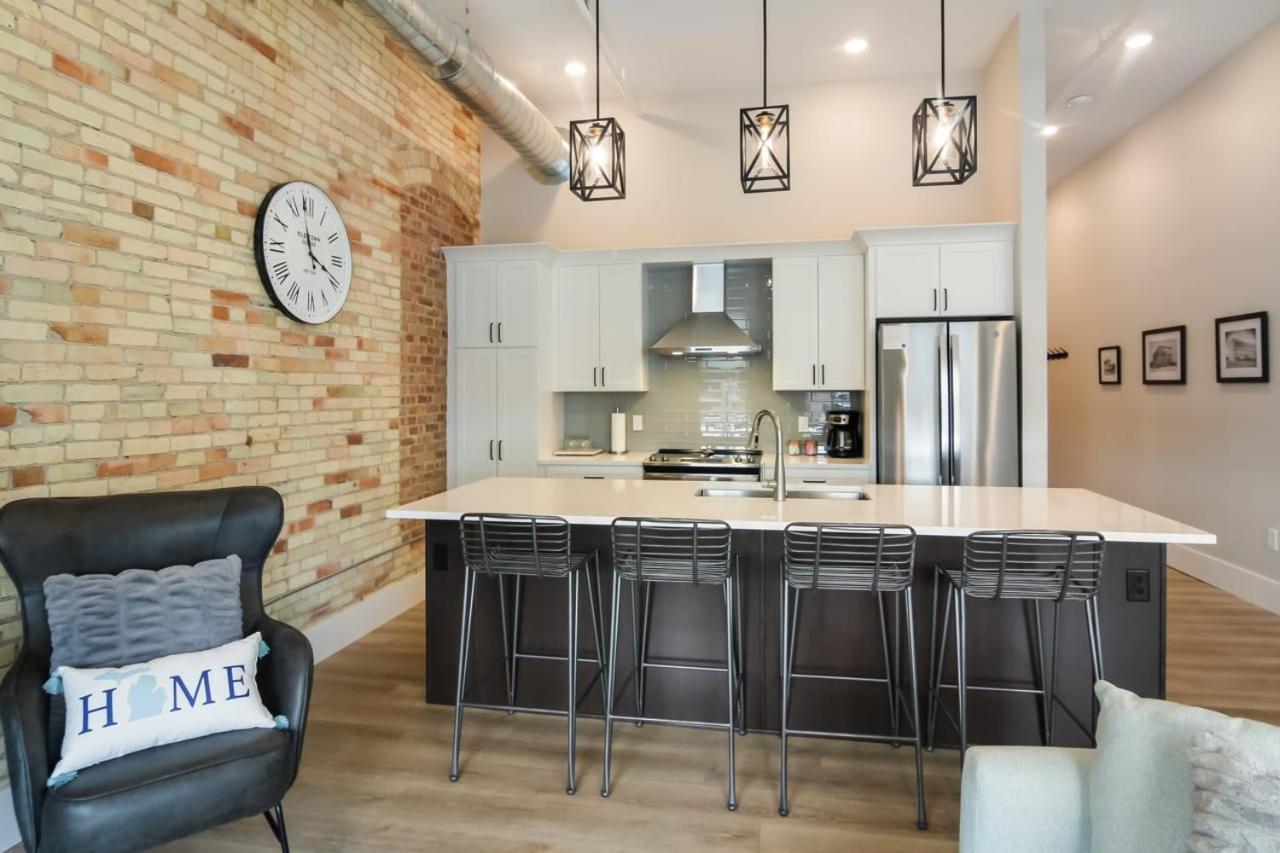 Golden Lofts Unit 1 Downtown Traverse City 1Bd 1Ba Экстерьер фото